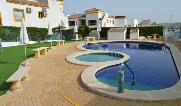 Brukt - Apartment -
Orihuela - Inland