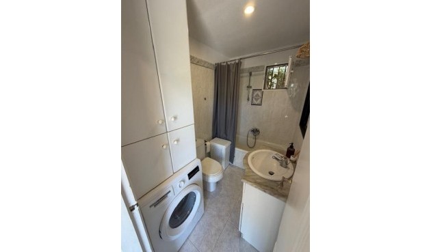 Brukt - Bungalow -
Torrevieja - La Siesta