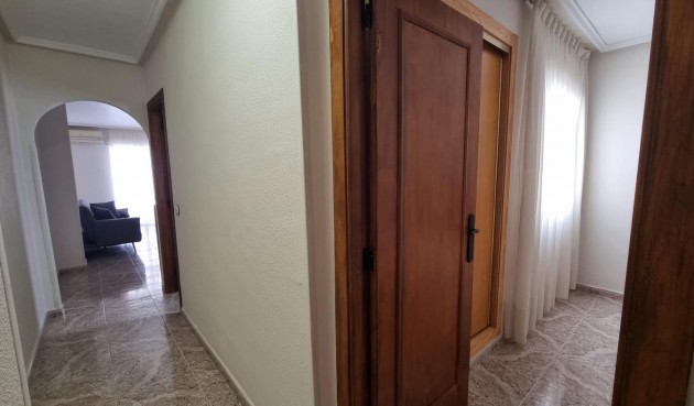 Brukt - Apartment -
Torrevieja - Acequion