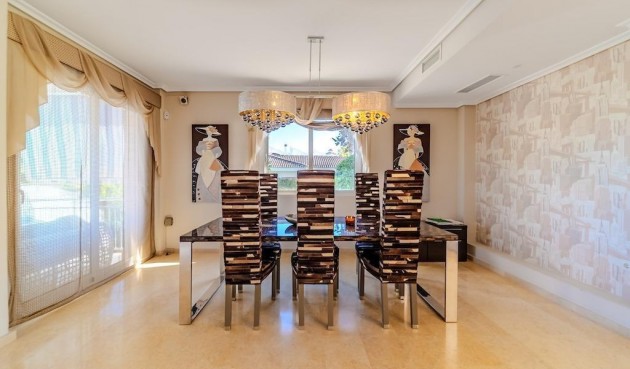 Brukt - Villa -
Torrevieja - Torre La Mata