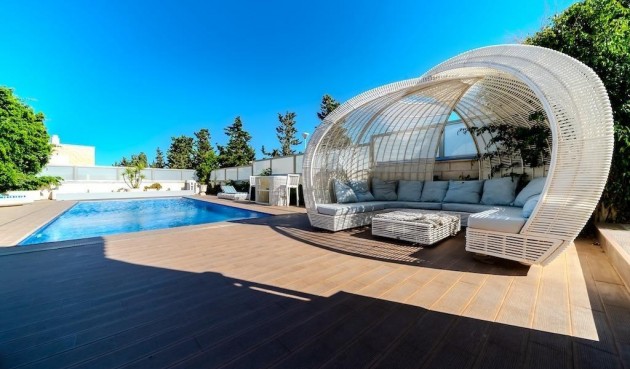 Brukt - Villa -
Torrevieja - Torre La Mata