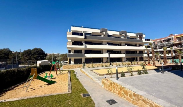 Brukt - Toppleilighet -
Orihuela Costa - PAU 8