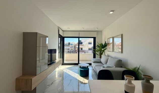 Brukt - Toppleilighet -
Orihuela Costa - PAU 8
