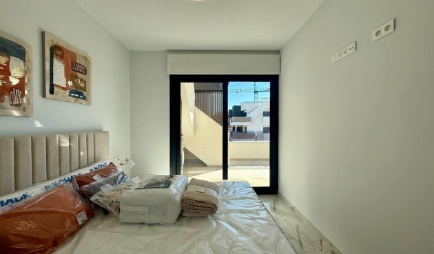 Brukt - Toppleilighet -
Orihuela Costa - PAU 8