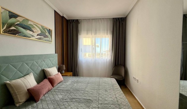 Brukt - Apartment -
Guardamar del Segura - Puerto
