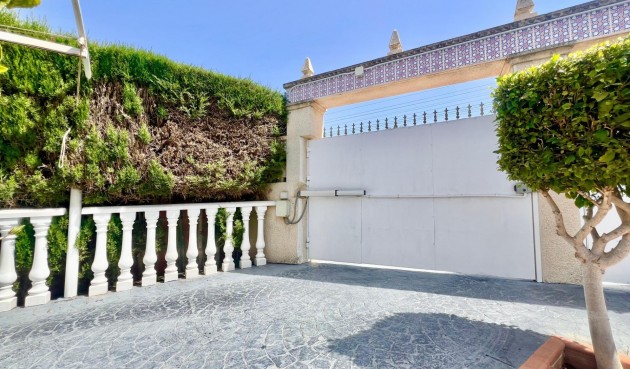 Brukt - Villa -
Torrevieja - Los Balcones - Los Altos del Edén