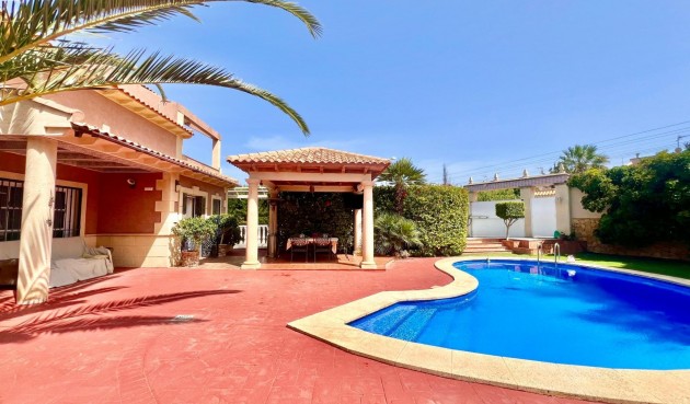 Brukt - Villa -
Torrevieja - Los Balcones - Los Altos del Edén