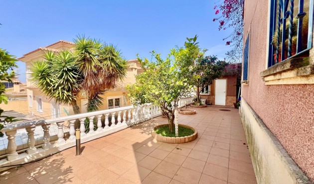 Brukt - Villa -
Torrevieja - Los Balcones - Los Altos del Edén