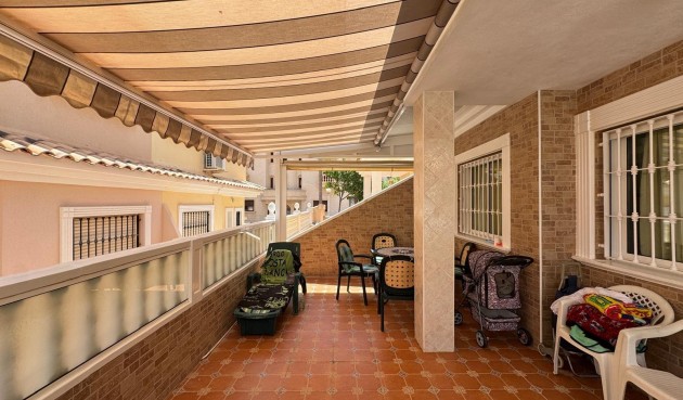 Brukt - Town House -
Guardamar del Segura - Urbanizaciones