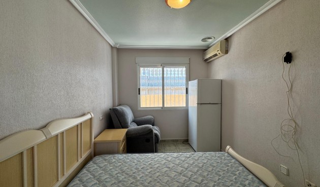 Brukt - Town House -
Guardamar del Segura - Urbanizaciones