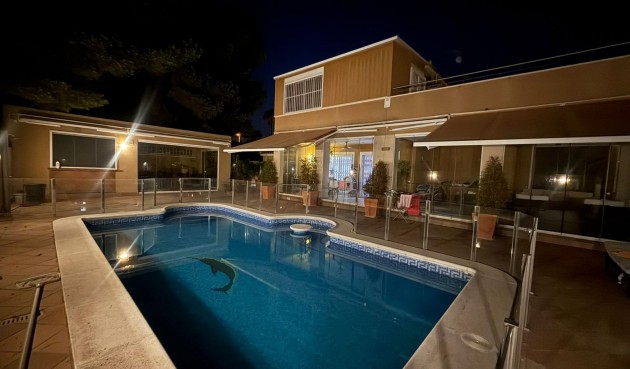 Brukt - Town House -
Orihuela Costa - Altos De Campoamor