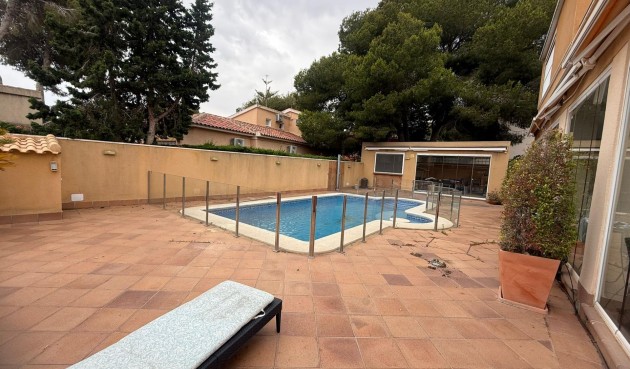 Brukt - Town House -
Orihuela Costa - Altos De Campoamor
