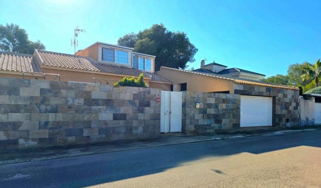 Brukt - Town House -
Orihuela Costa - Altos De Campoamor