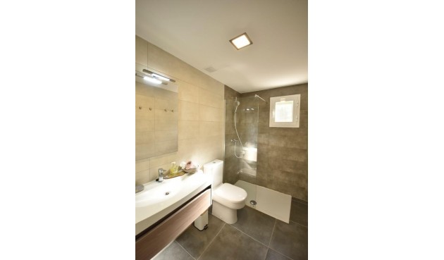 Brukt - Apartment -
Orihuela Costa - Campoamor