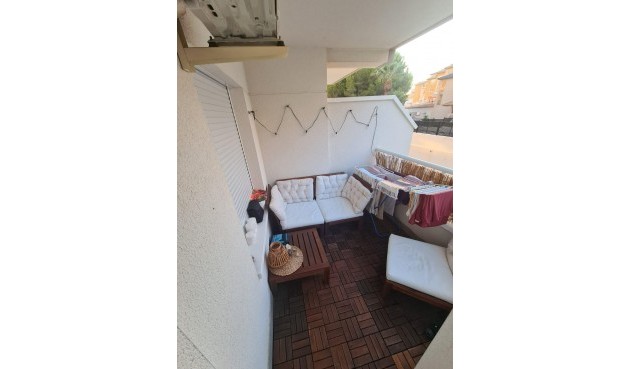 Brukt - Apartment -
Orihuela Costa - Campoamor