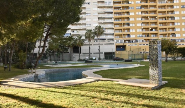 Brukt - Apartment -
Orihuela Costa - Campoamor