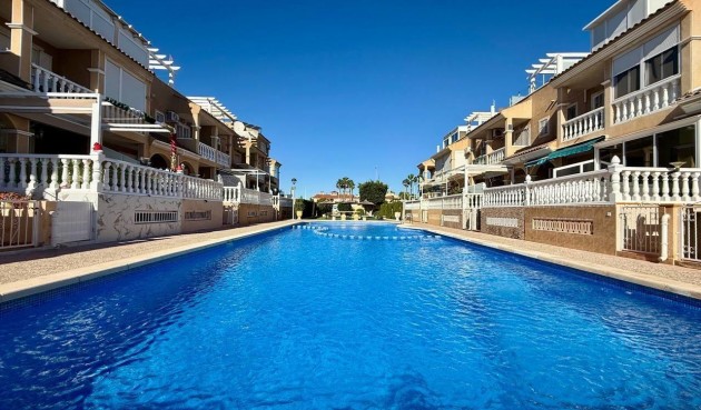 Brukt - Villa -
Orihuela Costa - Playa Flamenca