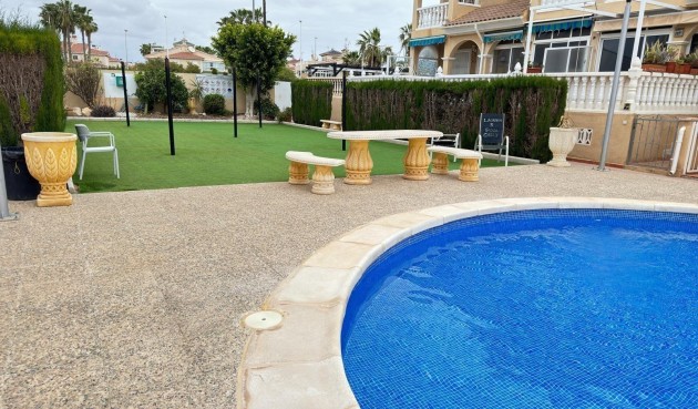 Brukt - Villa -
Orihuela Costa - Playa Flamenca