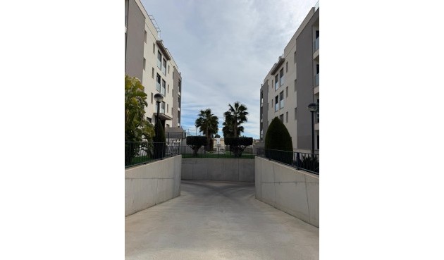 Brukt - Apartment -
Orihuela Costa - Las Filipinas