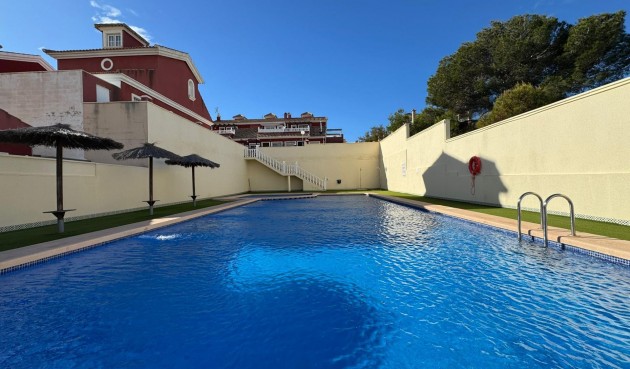 Brukt - Town House -
Orihuela Costa - Los Dolses