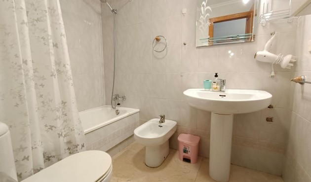 Brukt - Apartment -
Torrevieja - Playa de los Locos