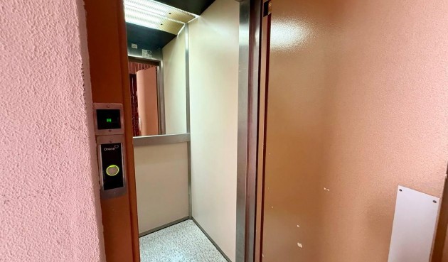 Brukt - Apartment -
Torrevieja - Playa del Cura