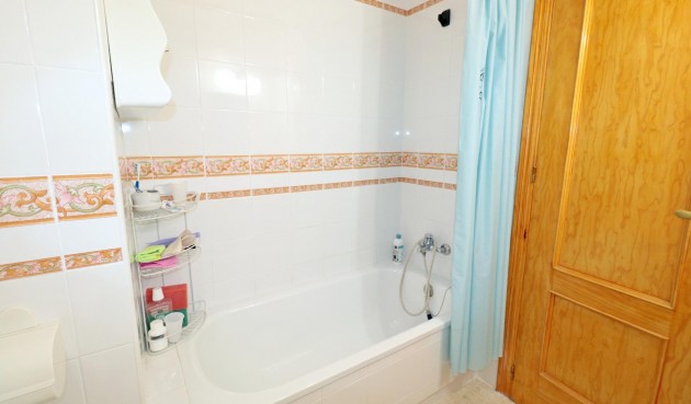 Brukt - Apartment -
Torrevieja - Acequion