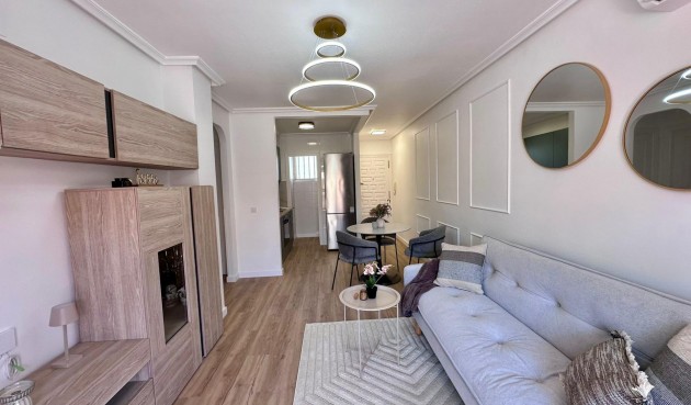 Brukt - Apartment -
Torrevieja - Habaneras