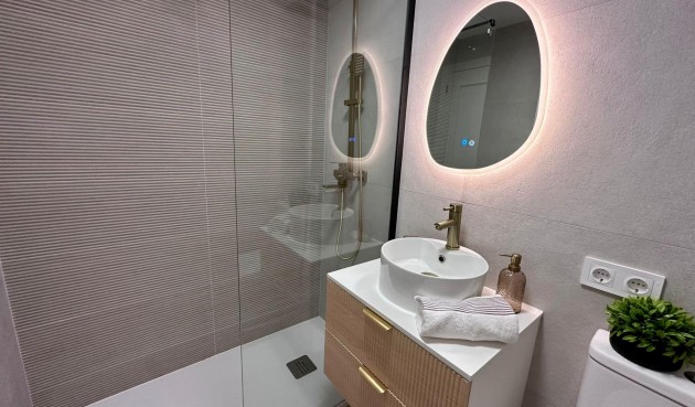 Brukt - Apartment -
Torrevieja - Habaneras