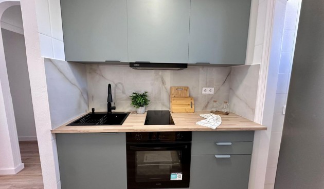 Brukt - Apartment -
Torrevieja - Habaneras