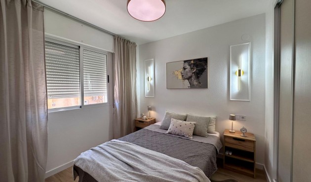 Brukt - Apartment -
Torrevieja - Habaneras