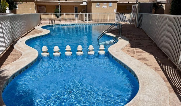 Brukt - Apartment -
Torrevieja - Habaneras
