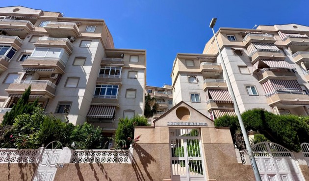 Brukt - Apartment -
Torrevieja - Habaneras