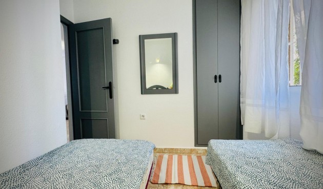 Brukt - Apartment -
Torrevieja - Playa del Cura