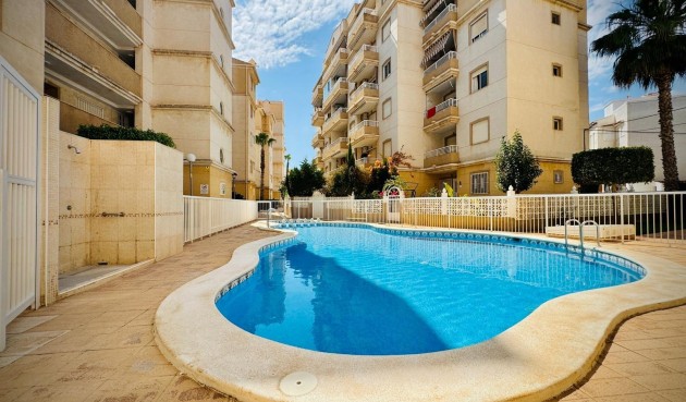 Brukt - Apartment -
Torrevieja - Playa del Cura