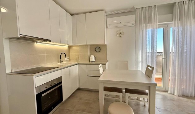 Brukt - Toppleilighet -
Torrevieja - Nueva Torrevieja