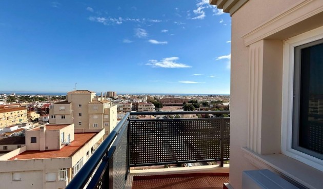 Brukt - Toppleilighet -
Torrevieja - Nueva Torrevieja