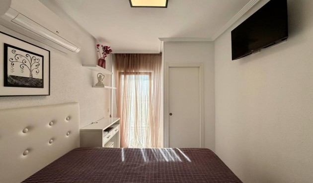Brukt - Toppleilighet -
Torrevieja - Nueva Torrevieja