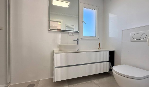 Brukt - Toppleilighet -
Torrevieja - Nueva Torrevieja