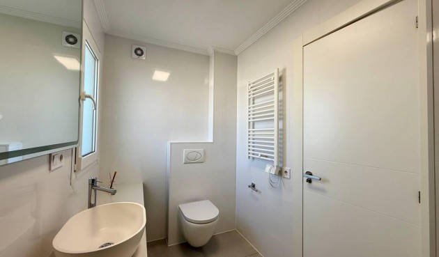Brukt - Toppleilighet -
Torrevieja - Nueva Torrevieja