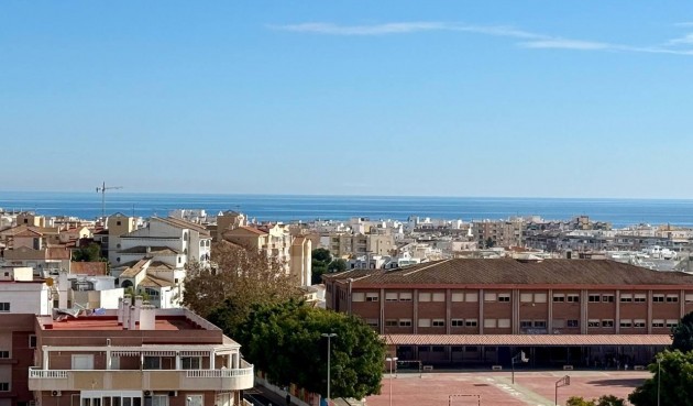 Brukt - Toppleilighet -
Torrevieja - Nueva Torrevieja