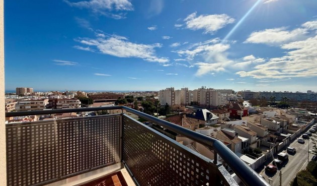 Brukt - Toppleilighet -
Torrevieja - Nueva Torrevieja