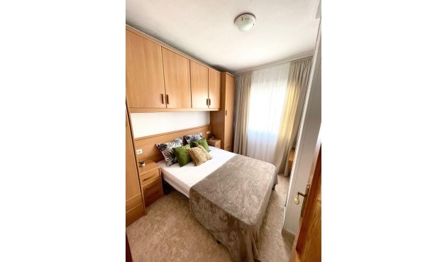 Brukt - Apartment -
Torrevieja - Centro