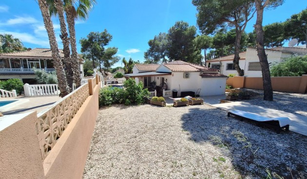 Brukt - Villa -
Pilar de la Horadada - Pinar de Campoverde