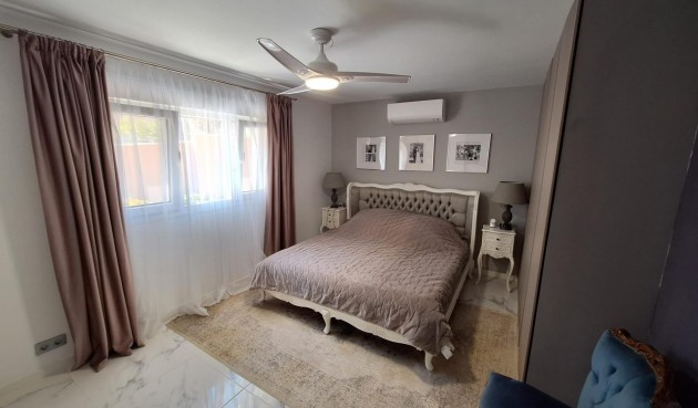 Brukt - Villa -
Pilar de la Horadada - Pinar de Campoverde