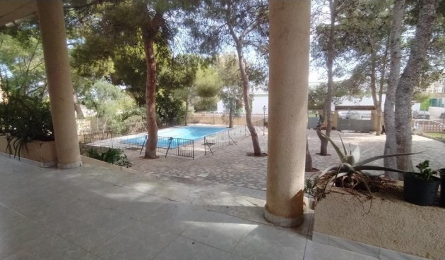 Brukt - Villa -
Torrevieja - Los Balcones