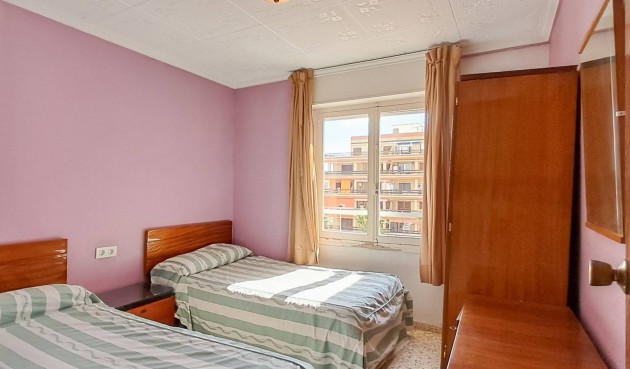 Brukt - Toppleilighet -
Torrevieja - Playa De Los Naufragos