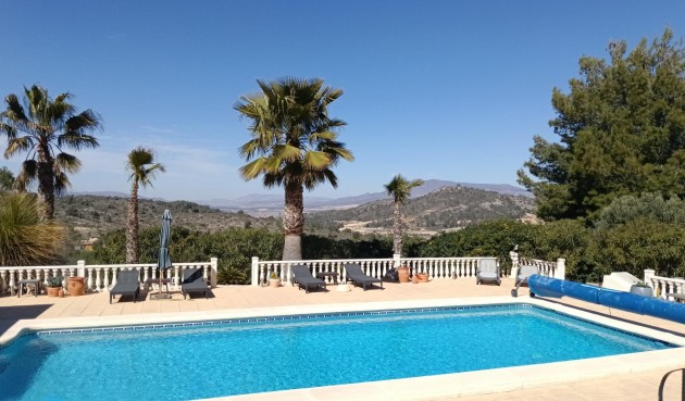 Resale - Villa -
Abanilla