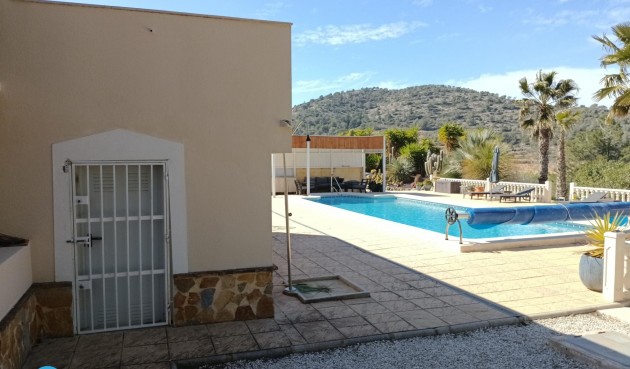 Resale - Villa -
Abanilla