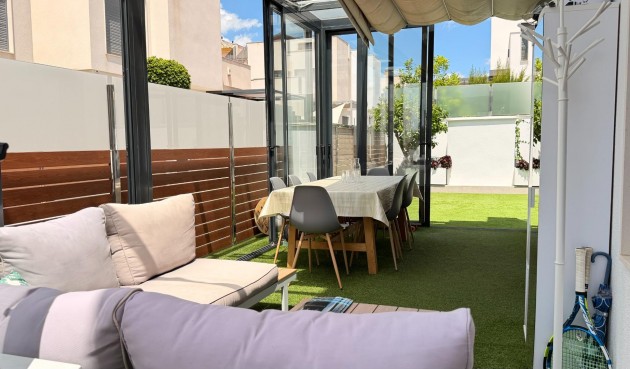 Brukt - Villa -
Torrevieja - aguas nuevas
